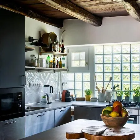 Berky Kuria - Stylish In The Hills Of Tolna For 16people